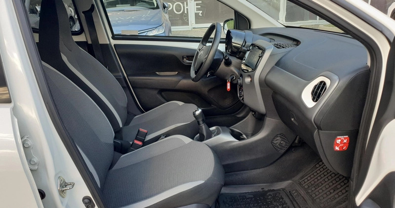 Toyota Aygo cena 49900 przebieg: 82382, rok produkcji 2021 z Lubaczów małe 277